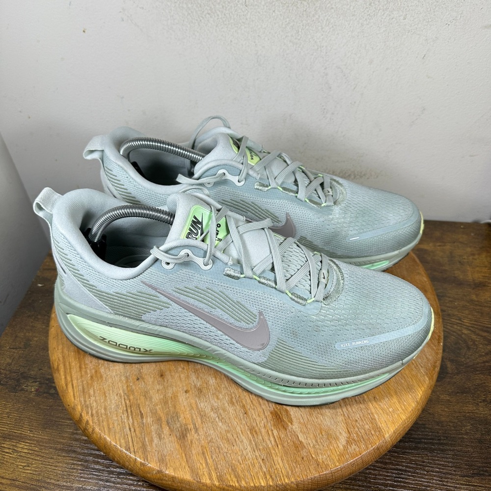 Nike Air Zoom Vomero 18 Mens Running Shoes Sea Glass Lime HM6803-002 Size 11.5